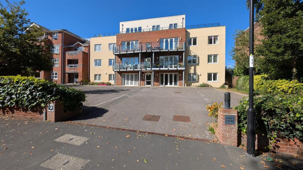 Main image of property: Winn Road, Southampton