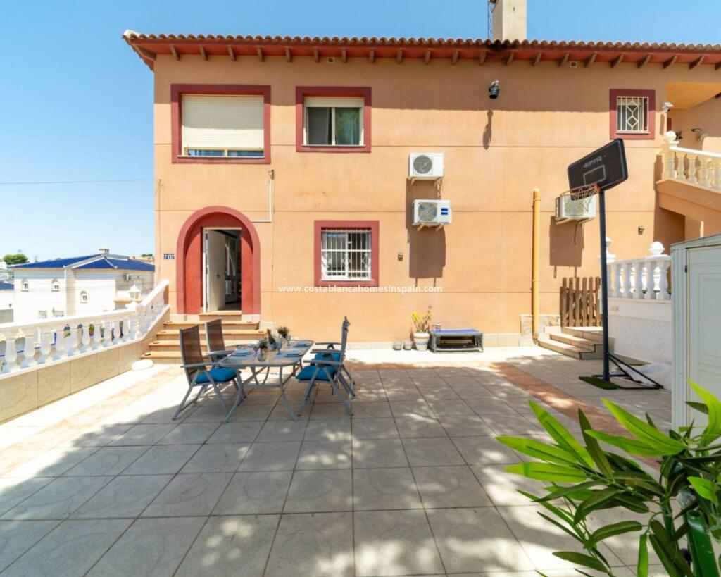 Main image of property: Villamartin