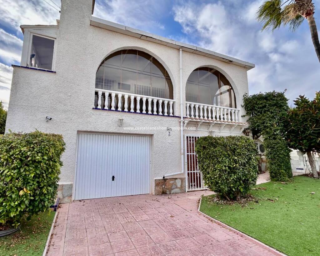 Main image of property: Villamartin