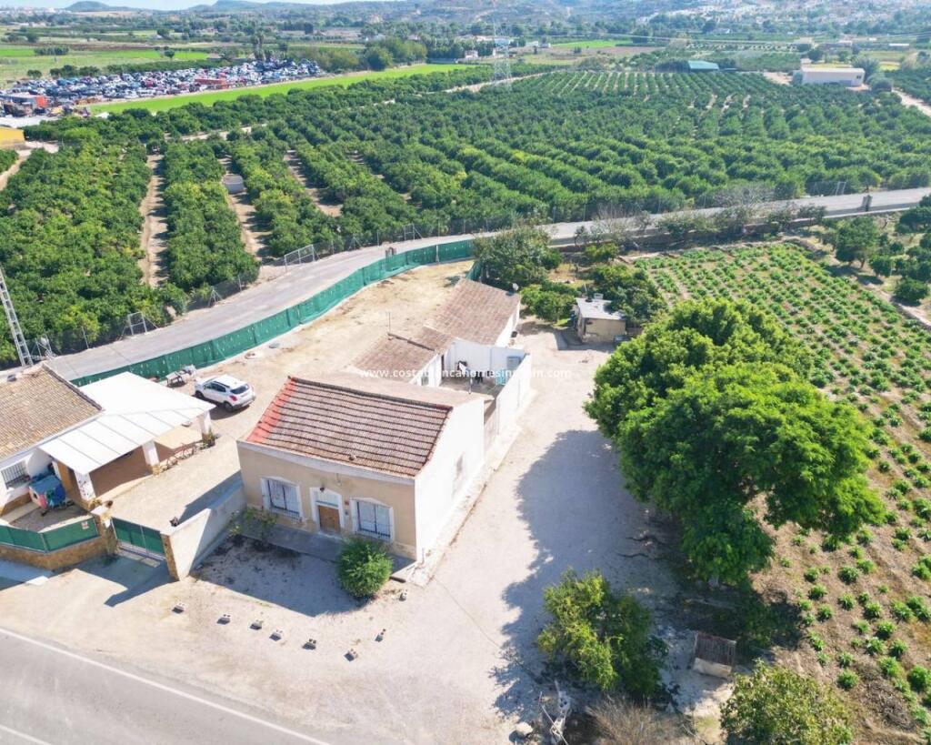 Main image of property: Rojales