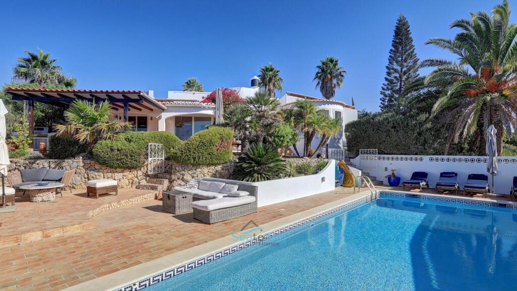 Main image of property: Algarve, Carvoeiro