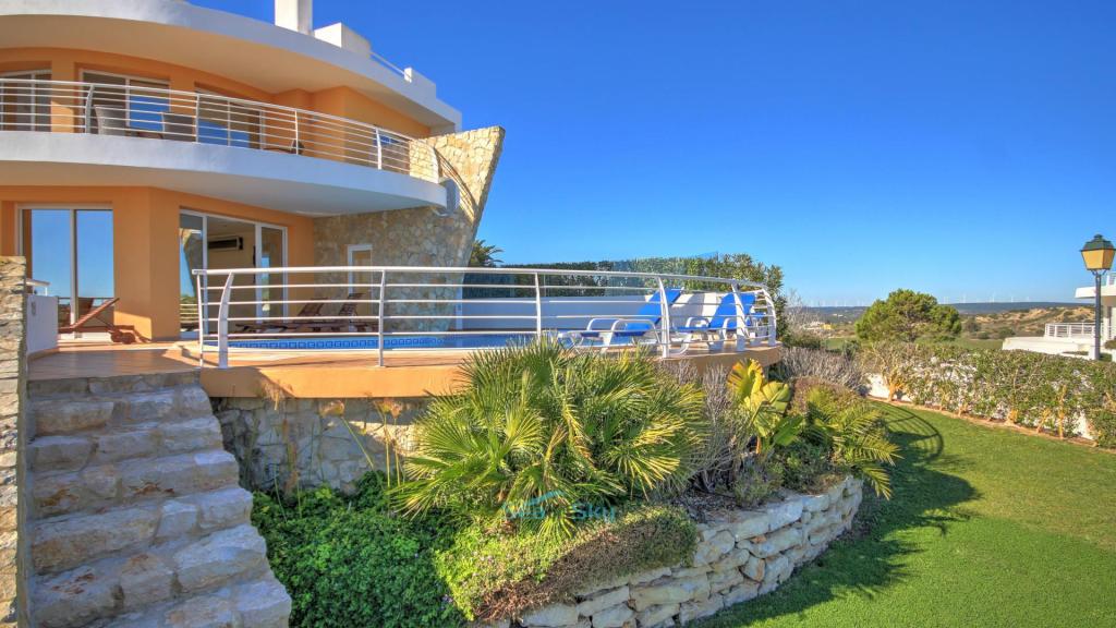 4 bedroom villa for sale in Algarve, Burgau, Portugal