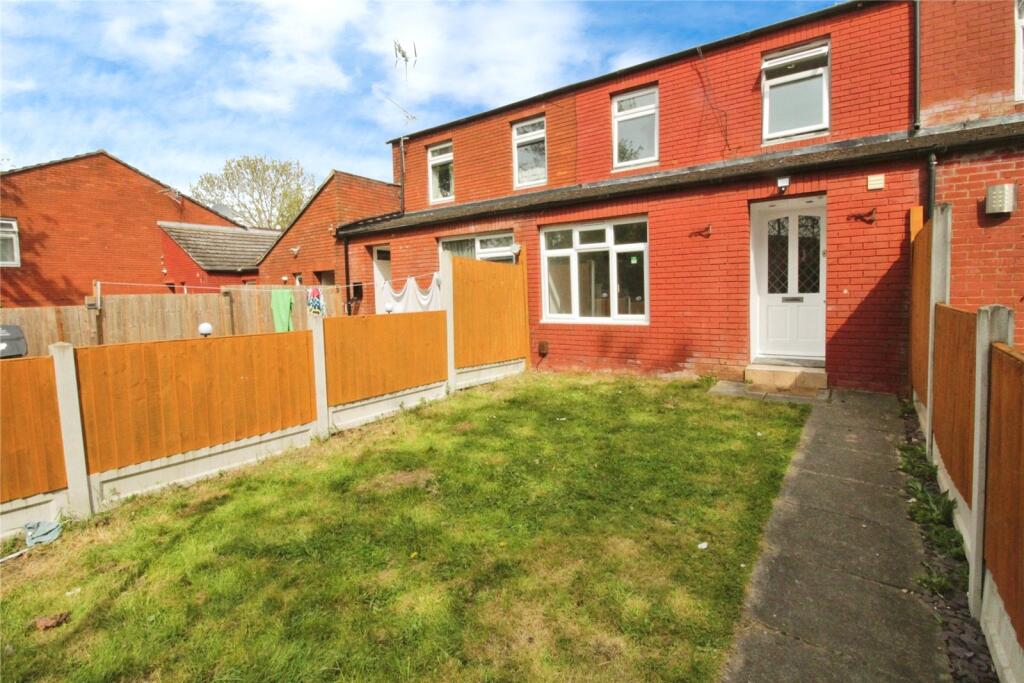 Main image of property: Clayburn Circle, Basildon, SS14