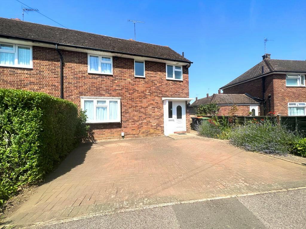 Main image of property: Finch Crescent, LEIGHTON BUZZARD