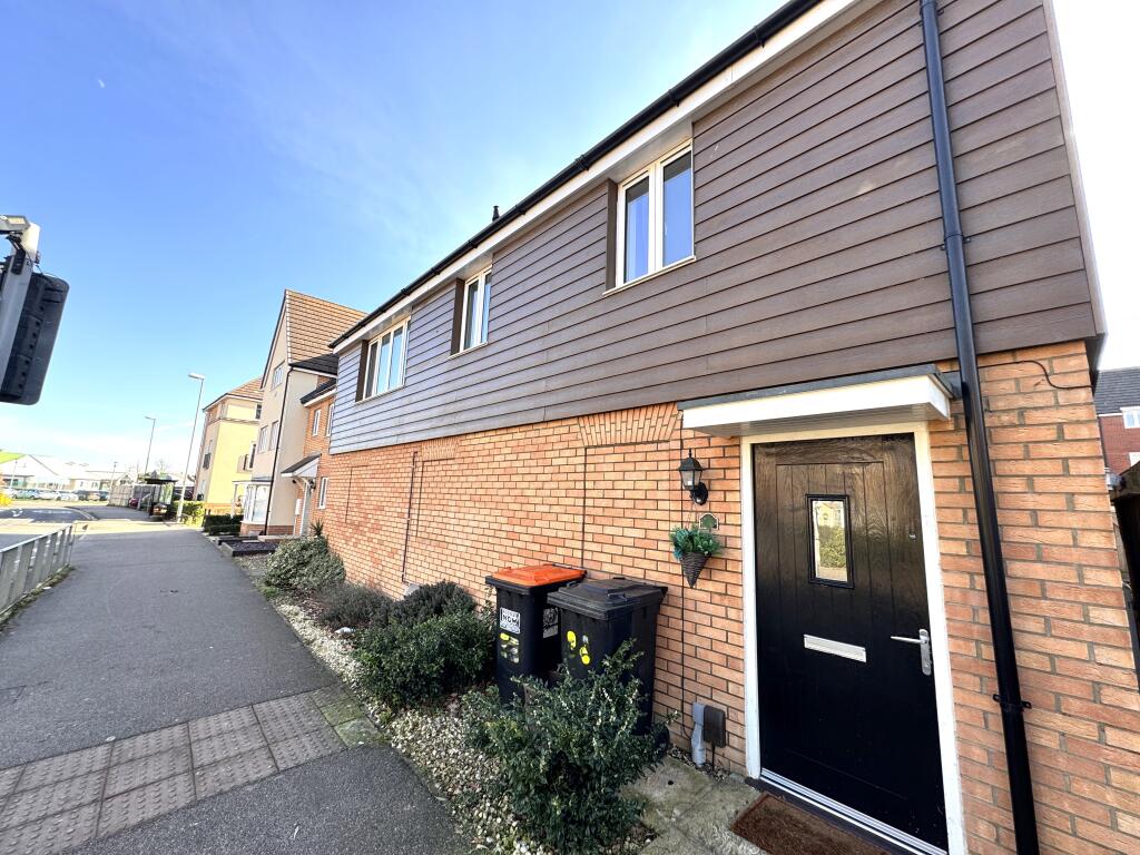 Main image of property: Kestrel Way, LEIGHTON BUZZARD