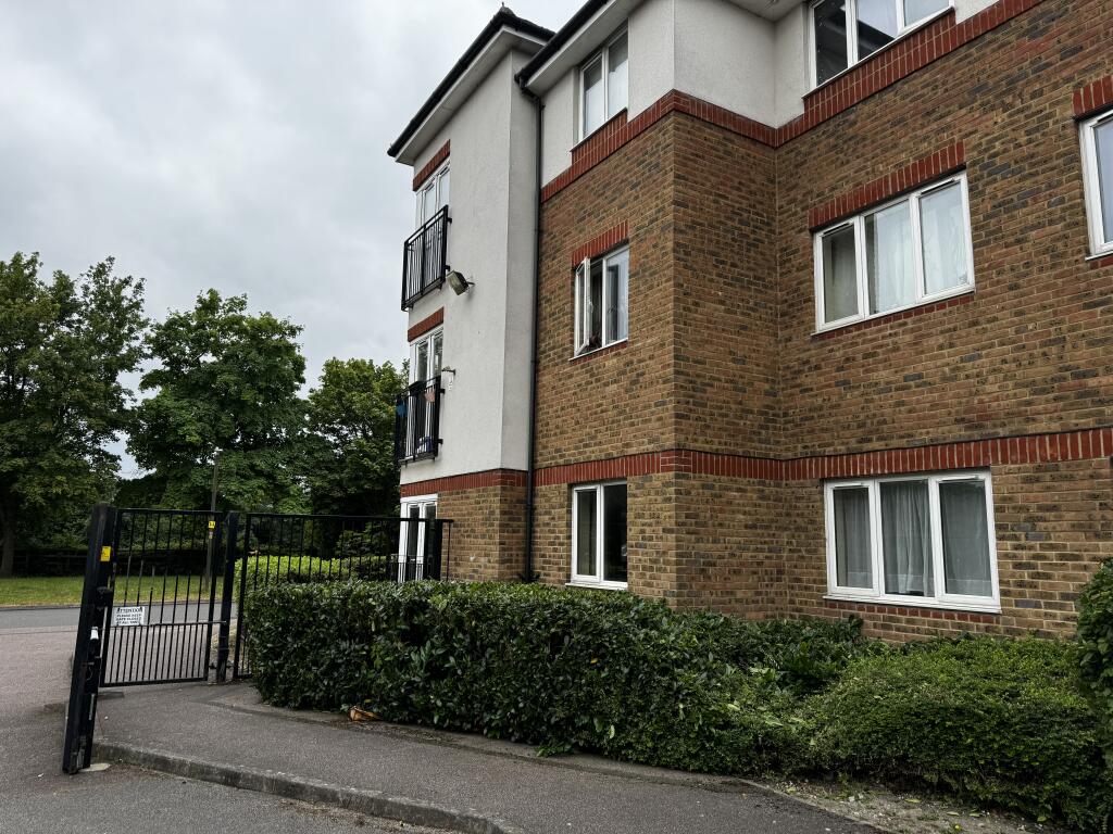Main image of property: Akerlea Close, Netherfield, MILTON KEYNES