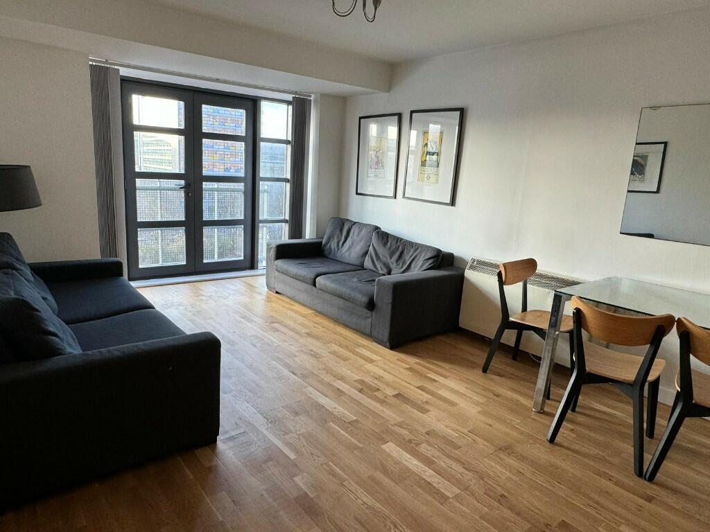 2 bedroom apartment for rent in Ducie Street, Manchester, Greater Manchester, M1