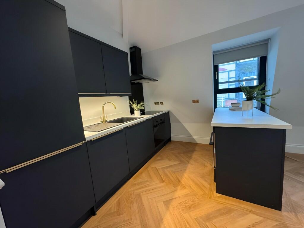 Main image of property: South King Street, Manchester, Greater Manchester, M2