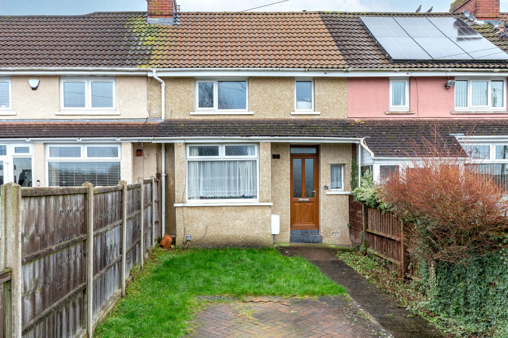 2 bedroom terraced house for sale in Siston Park, Bristol, Gloucestershire, BS15