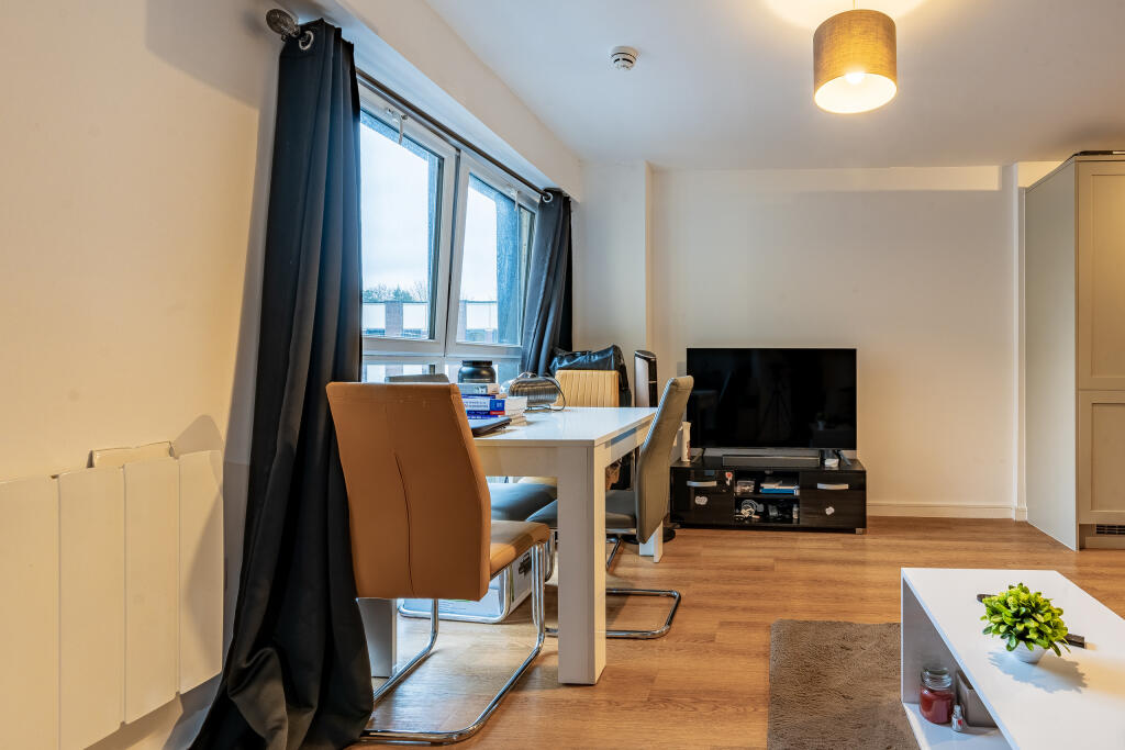 Additional property image - Beacon Tower, Fishponds Road