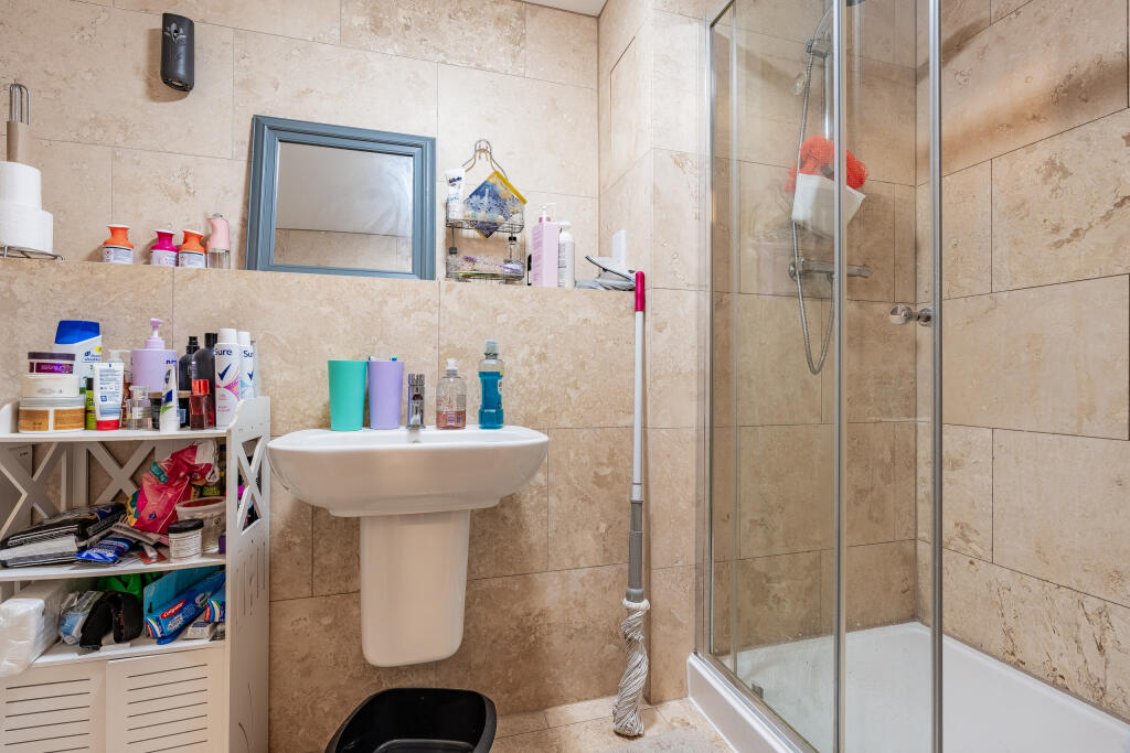 Additional property image - Beacon Tower, Fishponds Road
