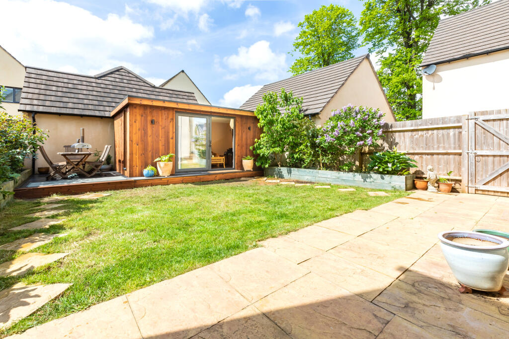 Additional property image - Packer Way, Frenchay.