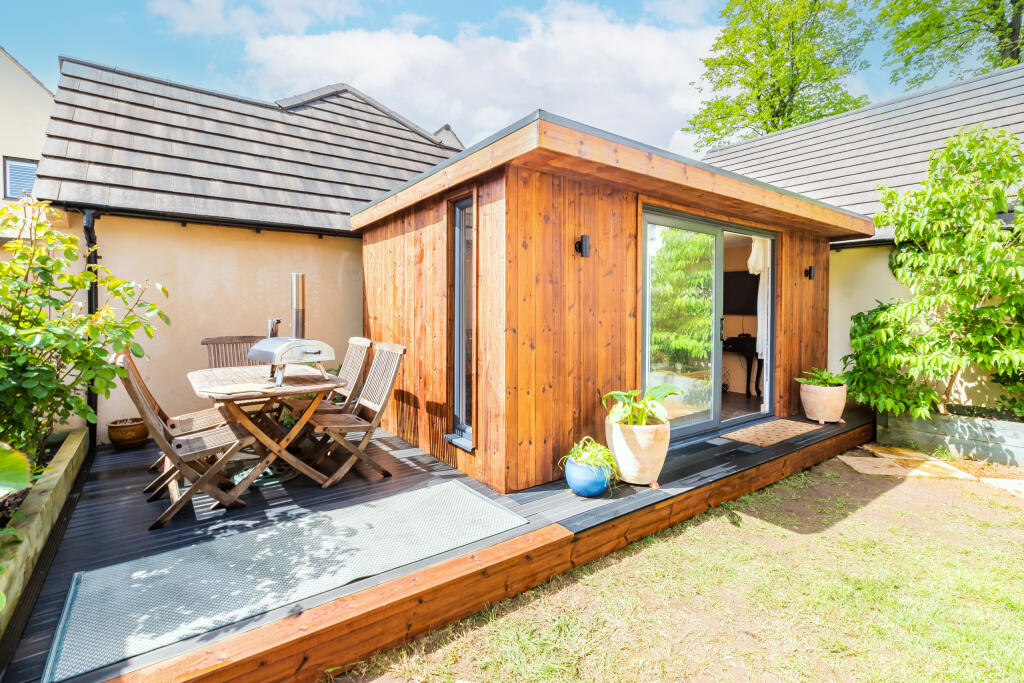 Additional property image - Packer Way, Frenchay.