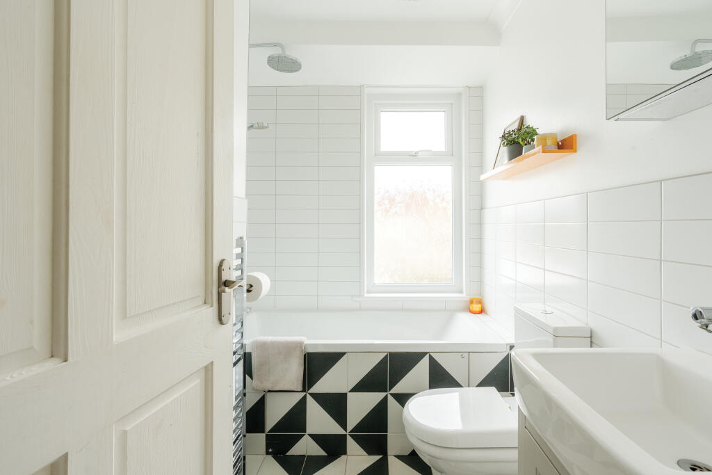 Additional property image - Clifford Road, Bristol