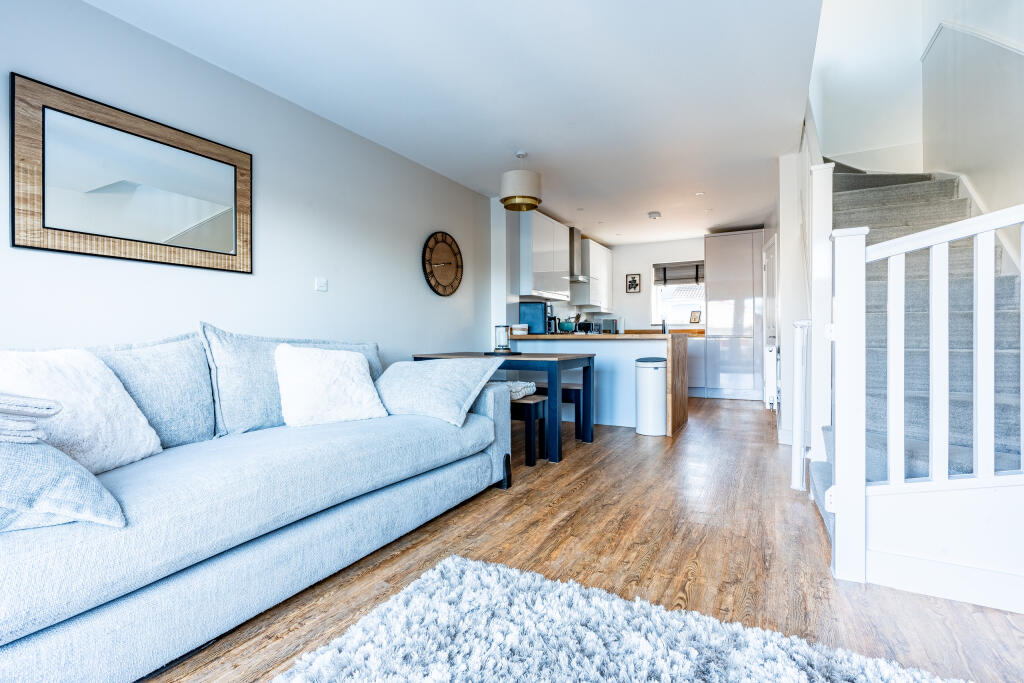 Additional property image - Blackhorse Road, BRISTOL, BS16 9BE