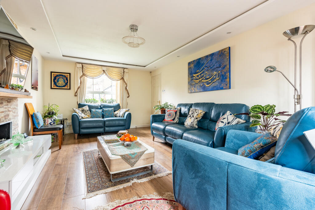 Additional property image - Bissex Mead, Emersons Green