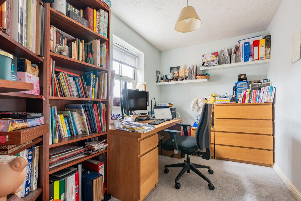 Additional property image - Bissex Mead, Emersons Green