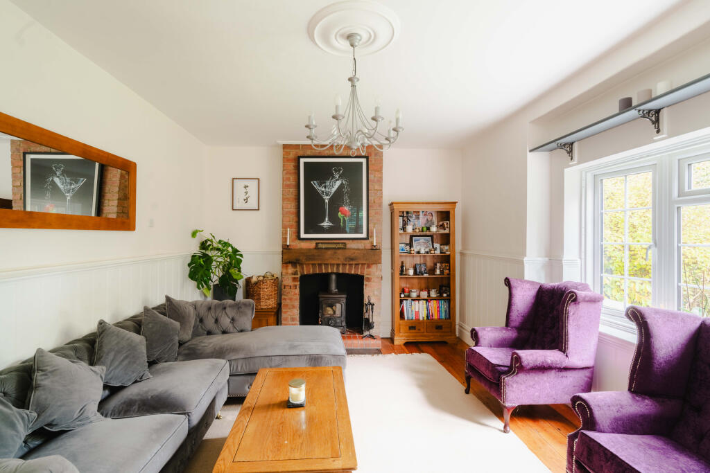 Main image of property: Lilac Cottage, Hambrook