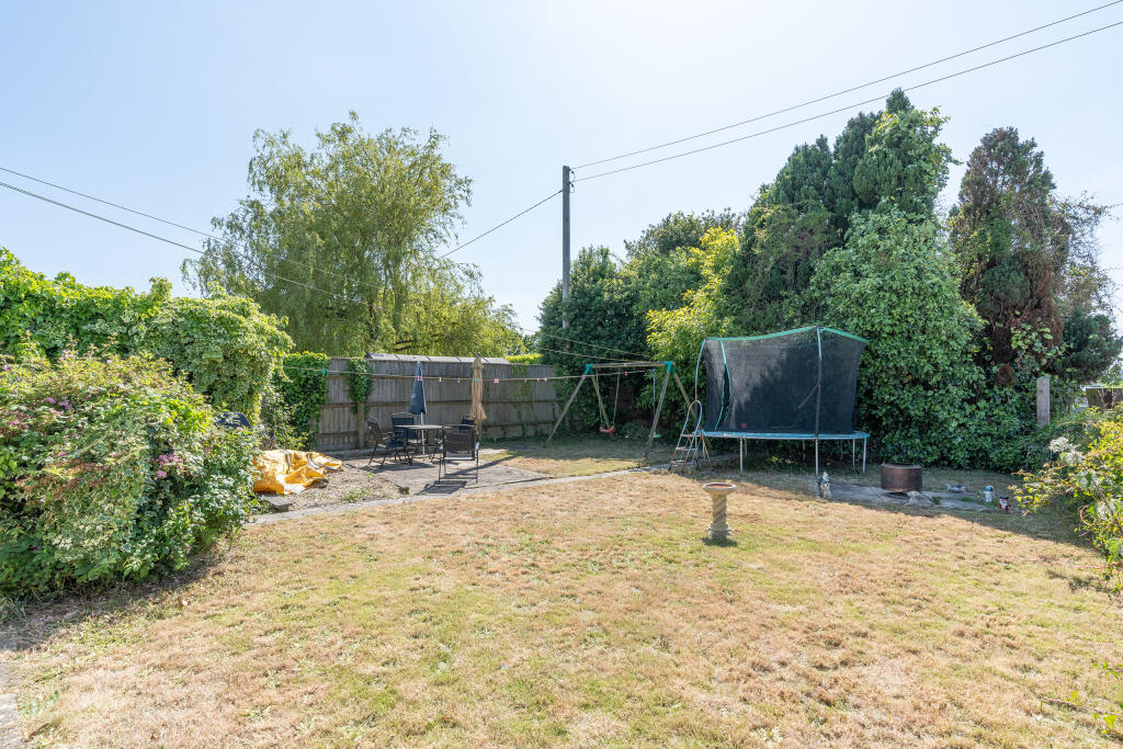 Additional property image - Park Lane, Winterbourne, Bristol, Gloucestershire