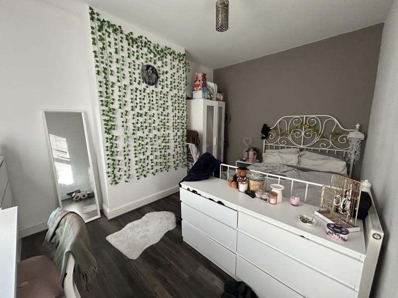 Main image of property: Soundwell Road- Soundwell