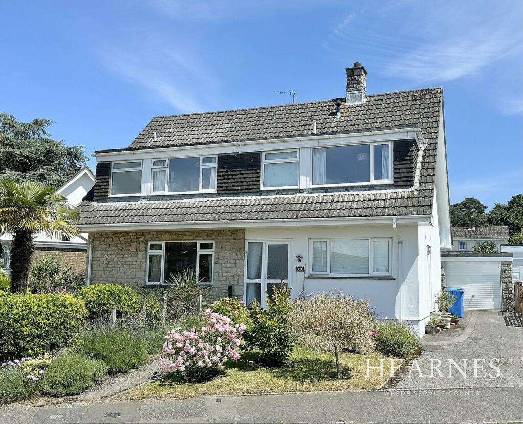 3 bedroom semi-detached house for sale in Conifer Avenue, Lower Parkstone, Poole, BH14