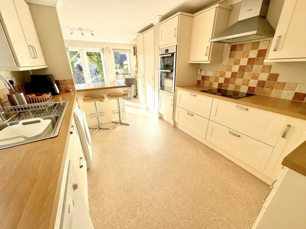 Additional property image - Shaftesbury Road, Heckford Park, Poole, BH15