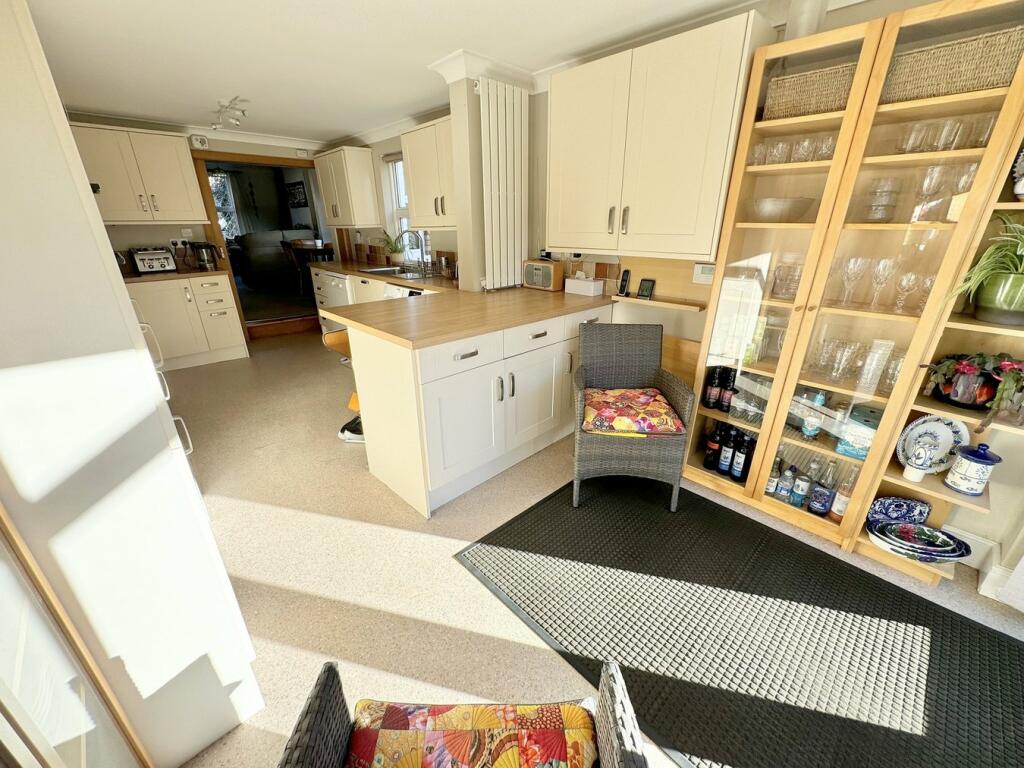 Additional property image - Shaftesbury Road, Heckford Park, Poole, BH15