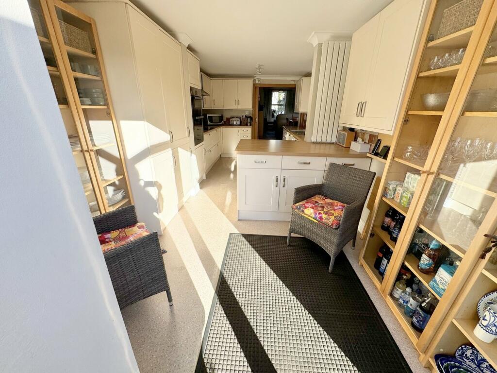 Additional property image - Shaftesbury Road, Heckford Park, Poole, BH15