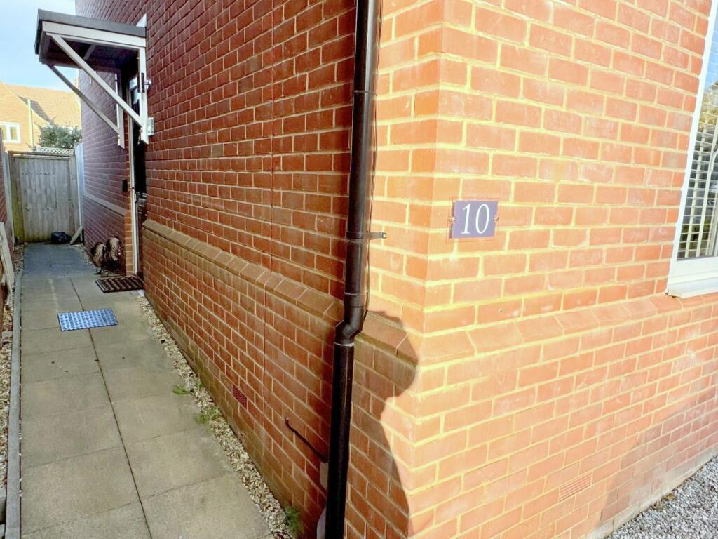 Additional property image - Leverett Gardens, Oakdale, Poole, BH15