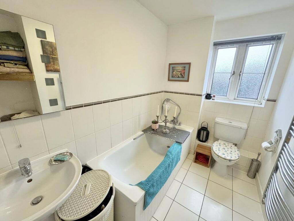 Additional property image - Wellow Gardens, Oakdale, Poole, BH15