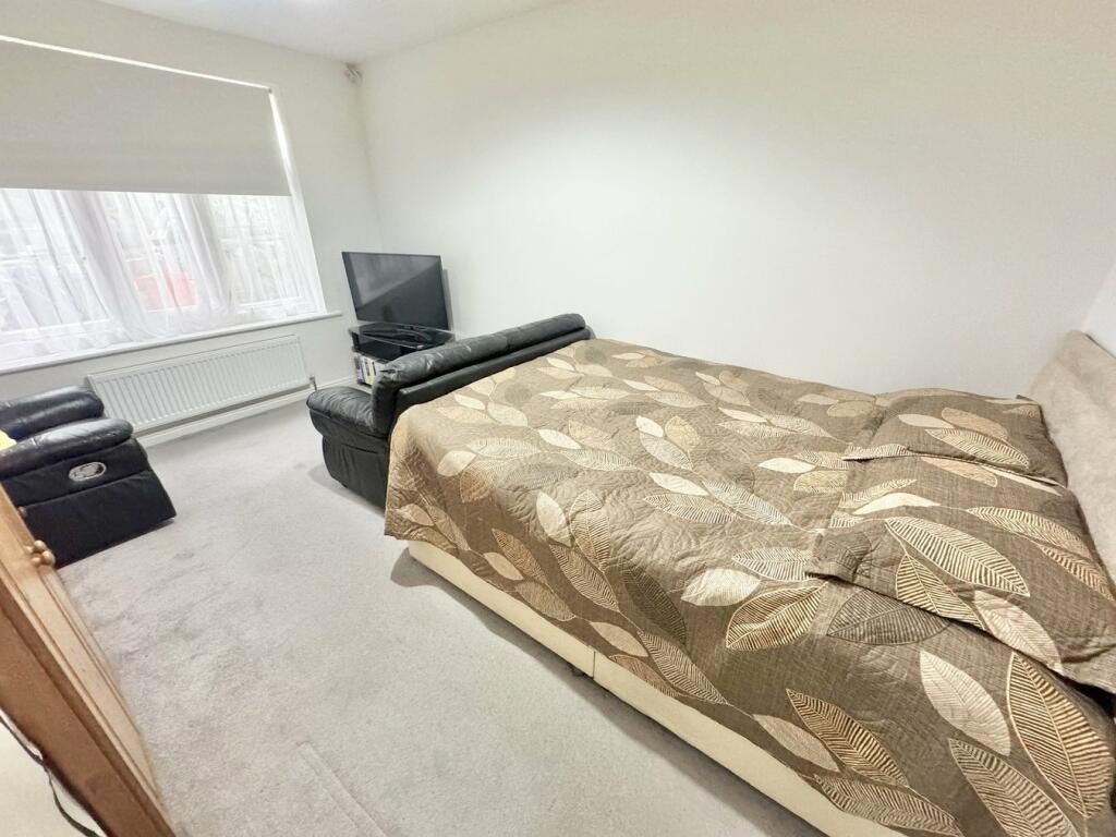 Additional property image - Alder Road, Poole, BH12