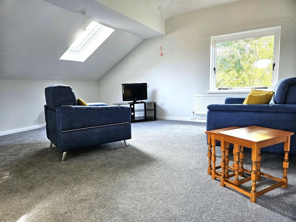 1 bedroom retirement property for sale in Oaktree Court, Willen, Milton