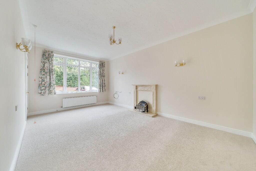 2 bedroom retirement property for sale in Gorselands Court, Aigburth