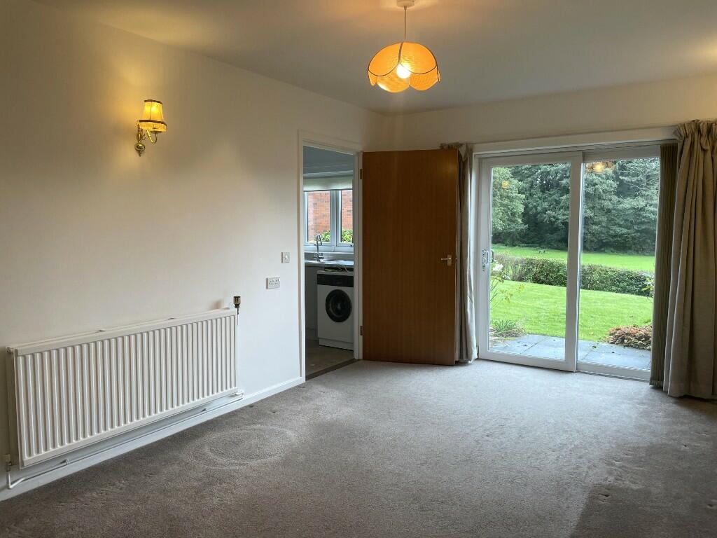 2 bedroom retirement property for sale in St. Court, Four Oaks