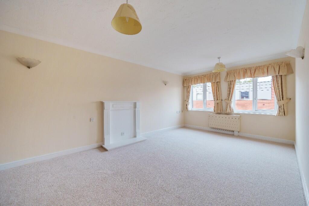 2 bedroom retirement property for sale in Pinner Court, Birmingham, B17