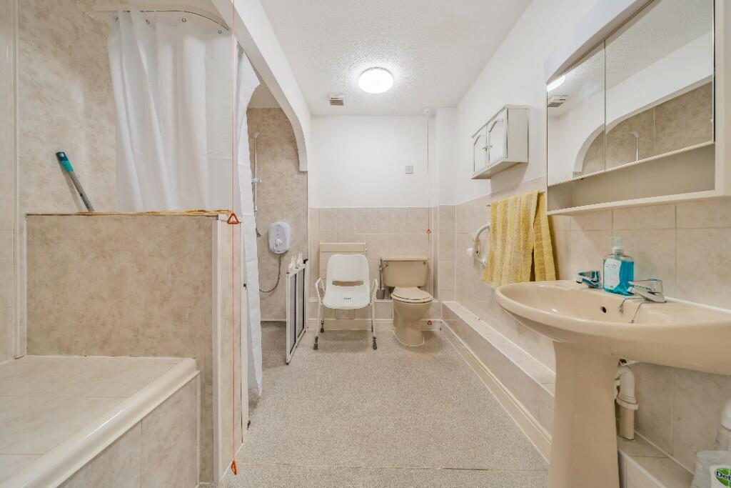 Additional property image - Pinner Court, Birmingham, B17