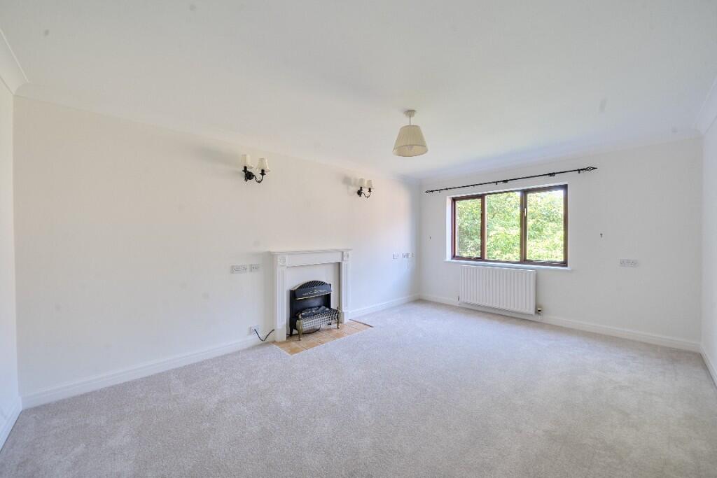 Main image of property: Emmbrook Court, Reading, RG6