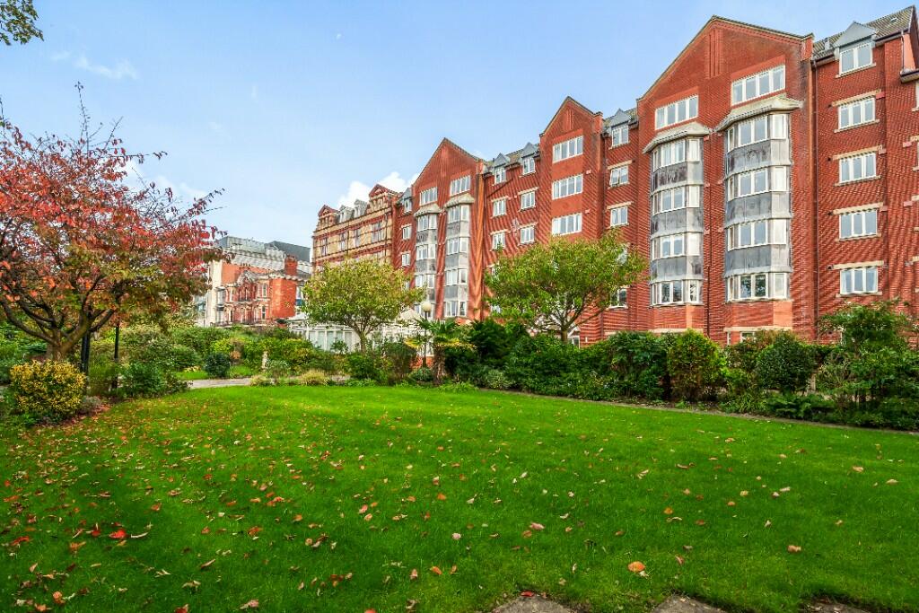 2 bedroom retirement property for sale in Forum Court, Southport, PR8