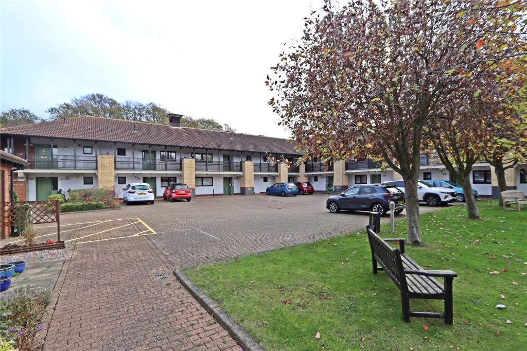 1-bedroom-apartment-for-sale-in-oaktree-court-portland-drive-willen