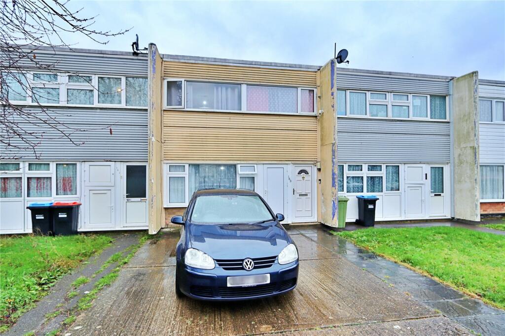 3 bedroom terraced house for sale in The Hide, Netherfield, Milton