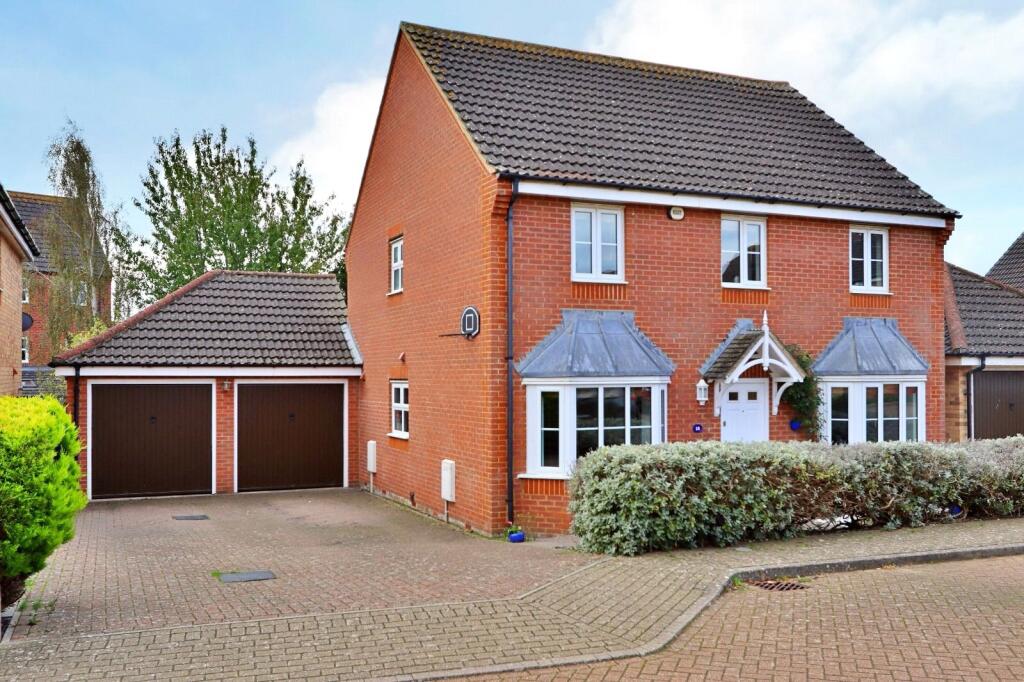Main image of property: Thorpeness Croft, Tattenhoe, Milton Keynes, MK4