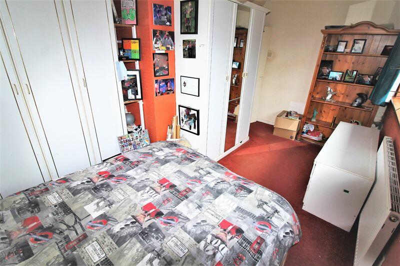 3 bedroom semidetached house for sale in Thornleigh, Lower Gornal, DY3