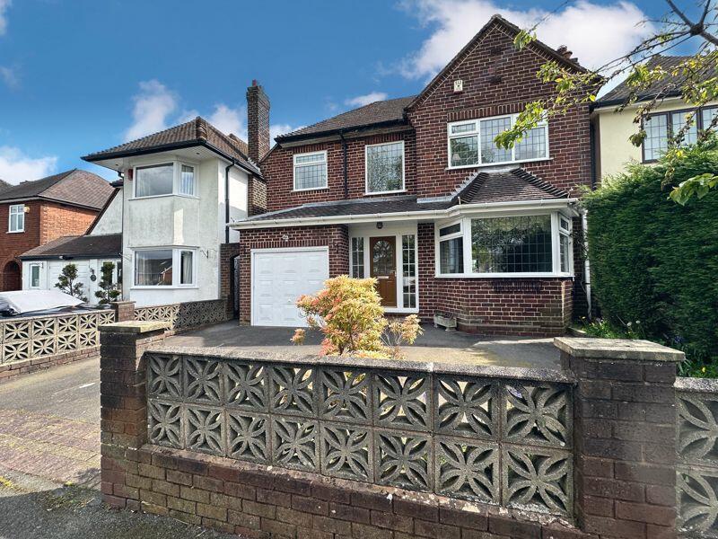 3 bedroom detached house for sale in High Park Crescent, Sedgley, DY3