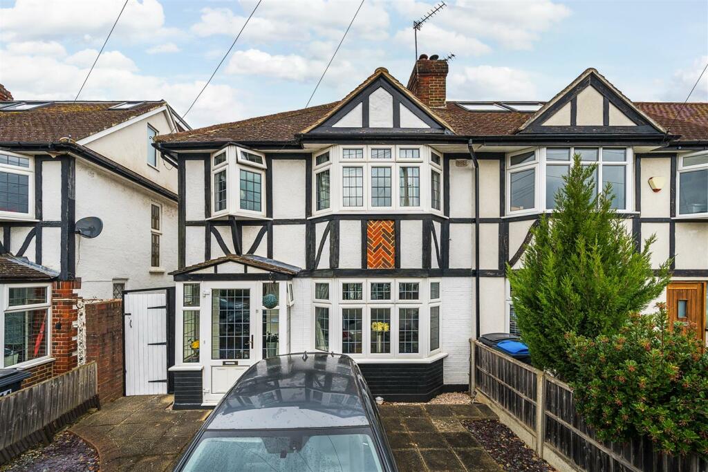 3 bedroom end of terrace house for sale in Wolsey Drive, Kingston Upon