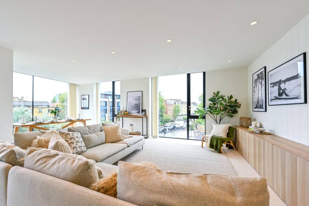 Main image of property: Oval Road, Camden, London, NW1