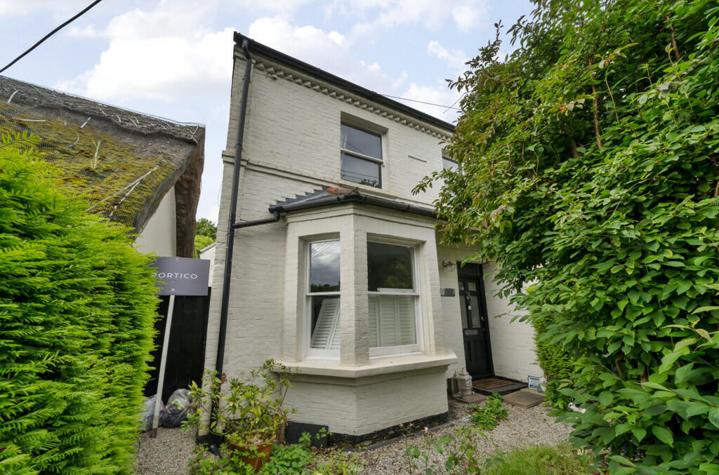 3 bedroom semidetached house for sale in Drury Lane, Ridgewell