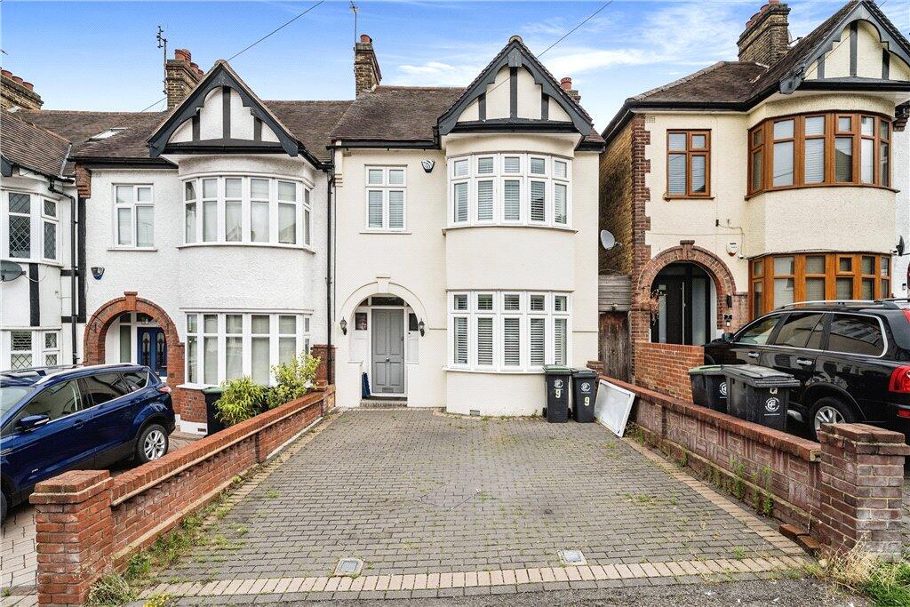 Main image of property: Stag Lane, Buckhurst Hill, Essex