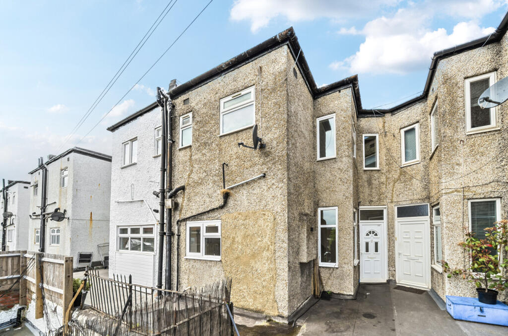Main image of property: High Road, London