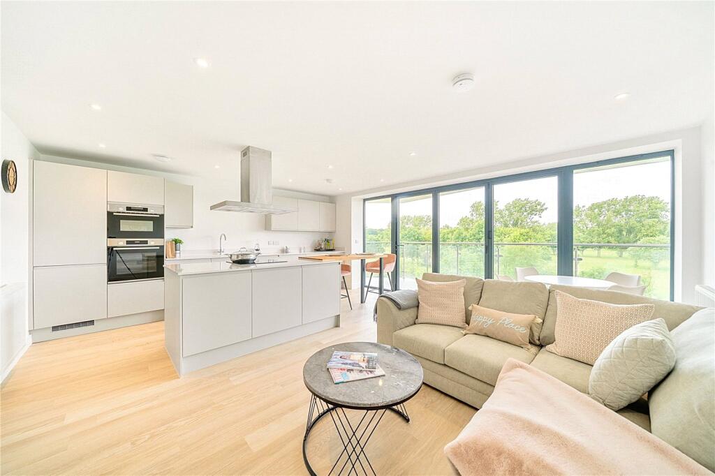 Main image of property: Forest View, London