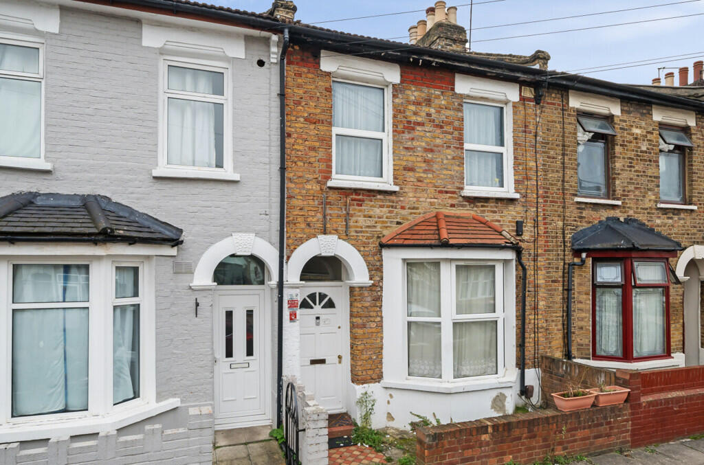 2 bedroom terraced house for sale in Westbury Road, London, E7